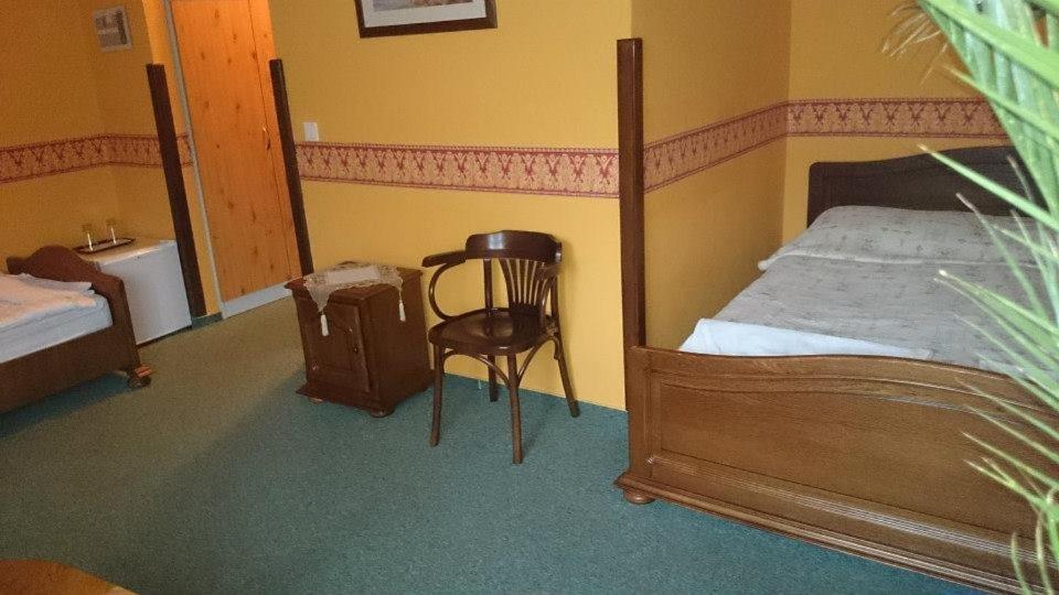 Fenyves Fogado Hotell Szurdokpüspöki Rom bilde